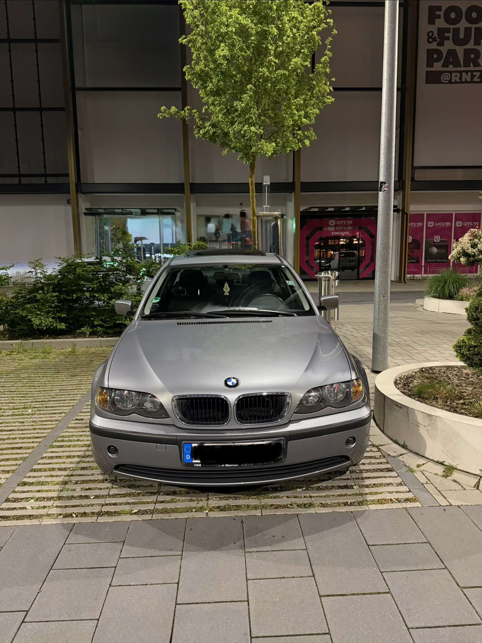 Second hand Bmw 3 Series 