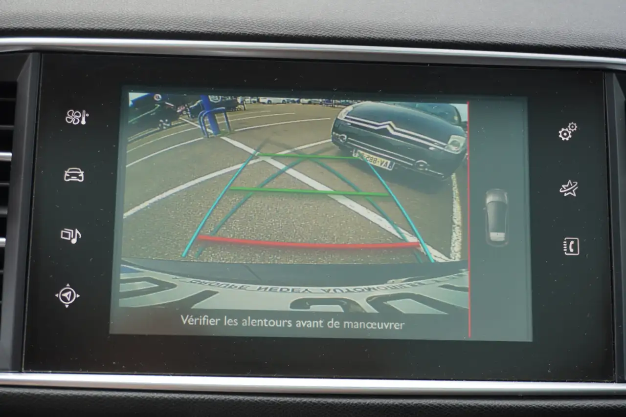 Peugeot 308 308 — photo 17