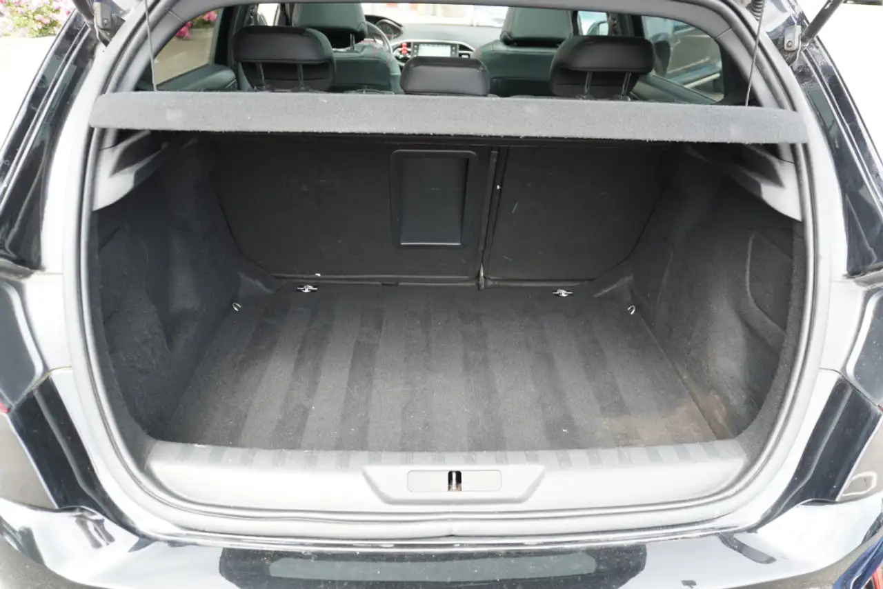 Peugeot 308 308 — photo 30