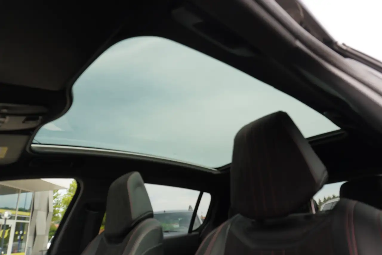 Peugeot 308 308 — photo 15
