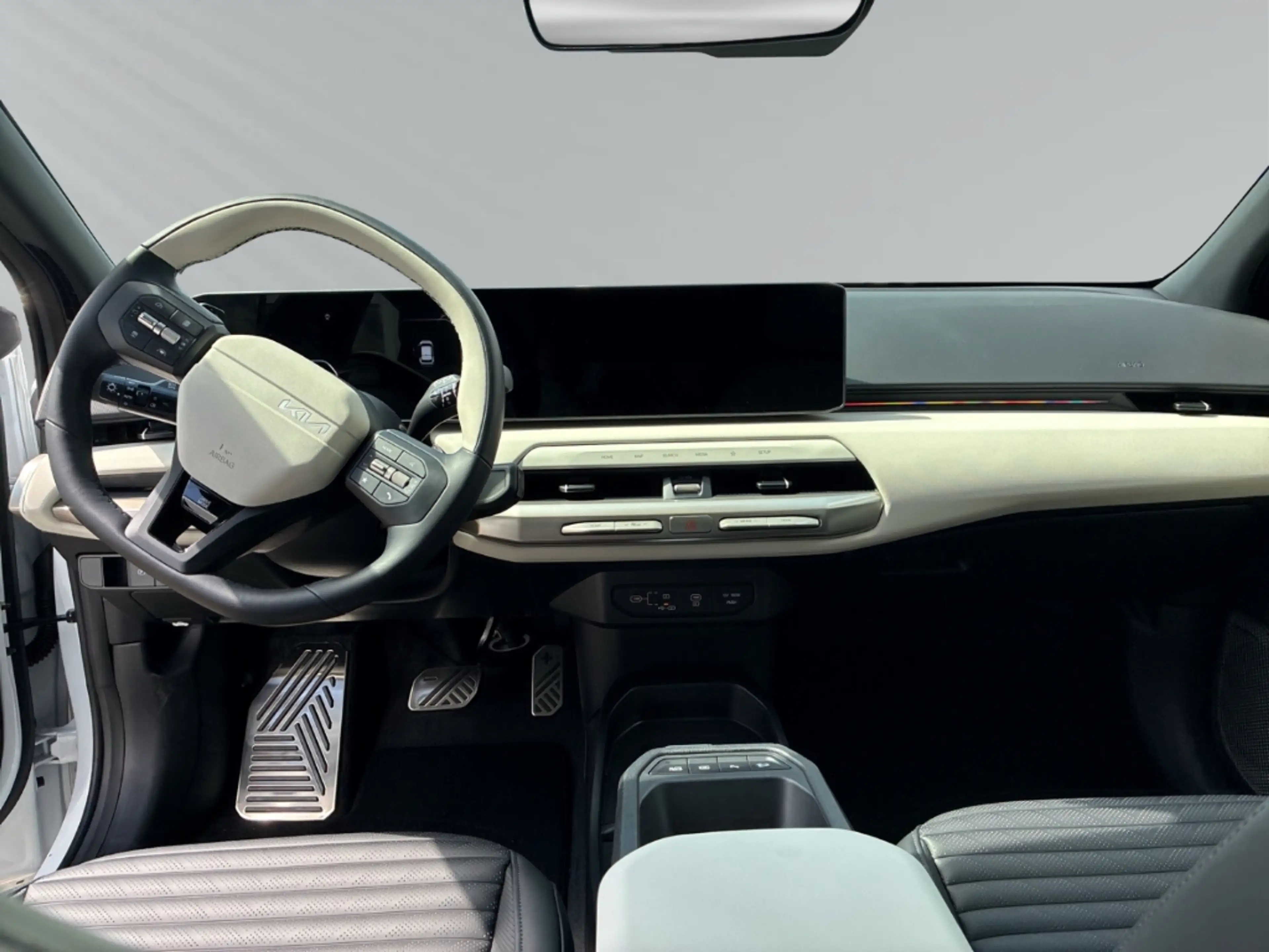 Kia EV4 GT-Line 81 kWh DriveWise/Comfort/Connect 19'' — photo 5