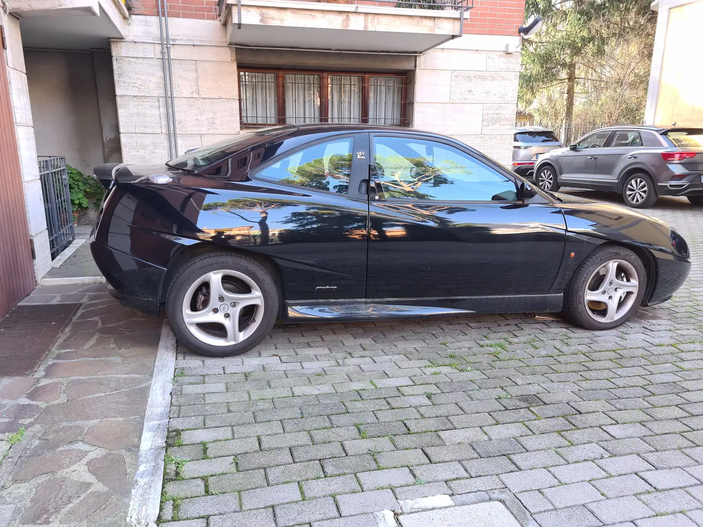 Fiat Coupe Coupe 2.0 20v turbo crna - 1