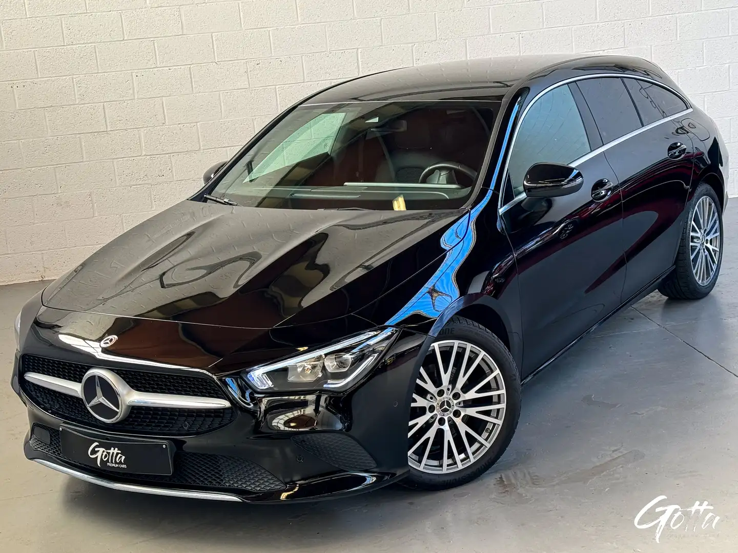 Mercedes-Benz CLA 180 Shooting Brake136CH***CUIR-TISSUS/ LED/ VIRTUAL Negro - 1