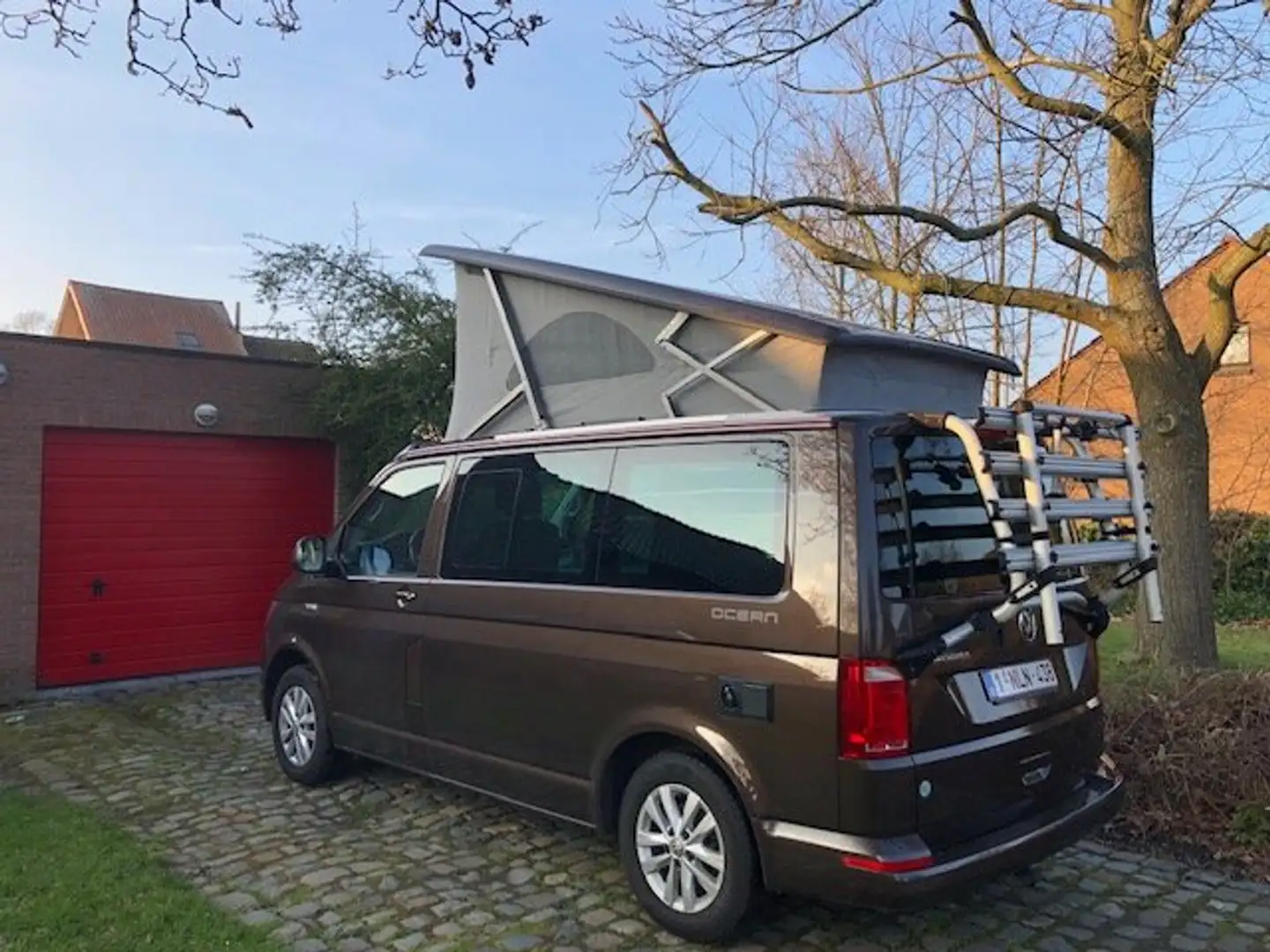 Volkswagen T6 California Transporter T6 DSG Lang Bruin - 2