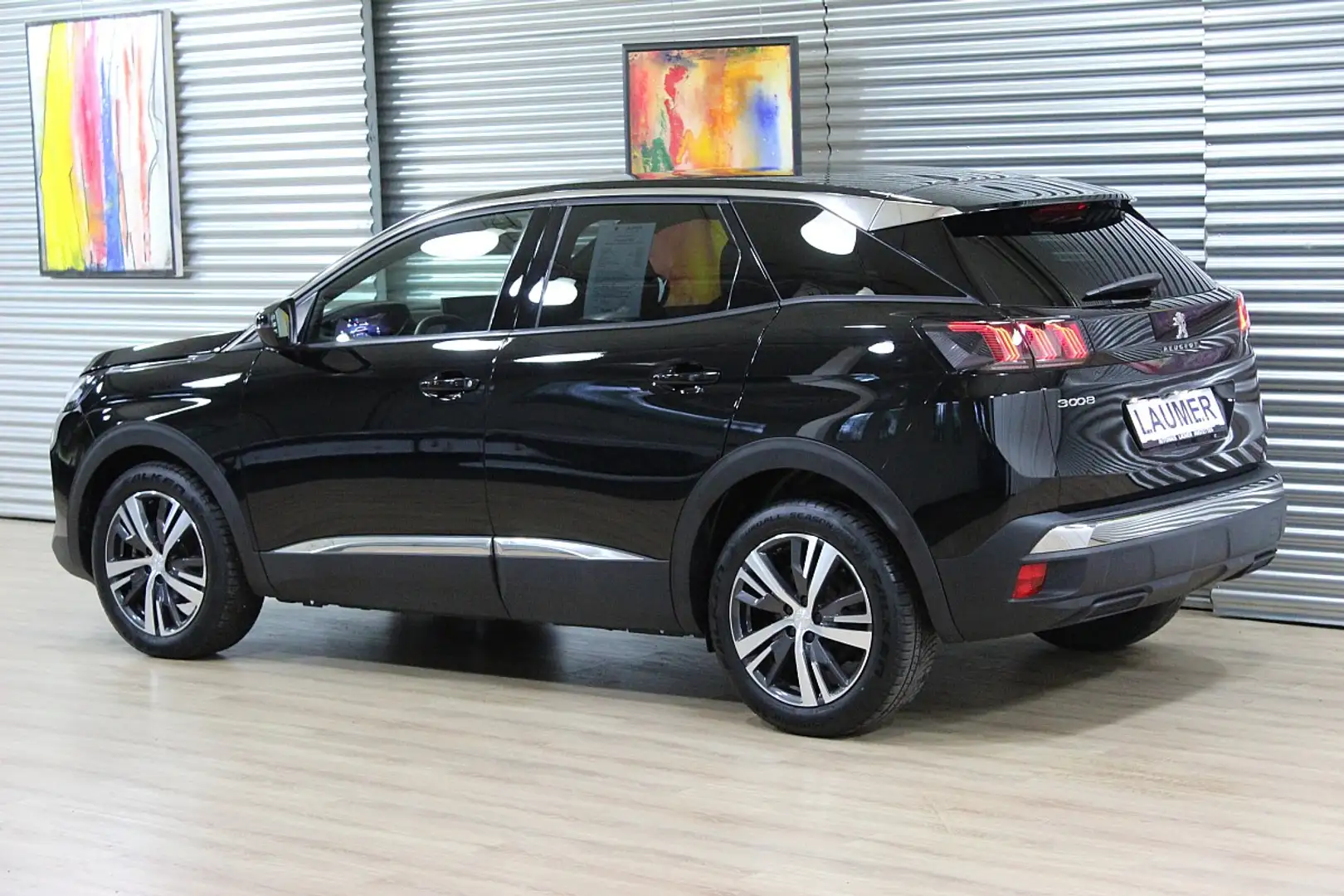 Peugeot 3008 Hybrid 136 E-DCS6 Allure Aut. Schwarz - 2