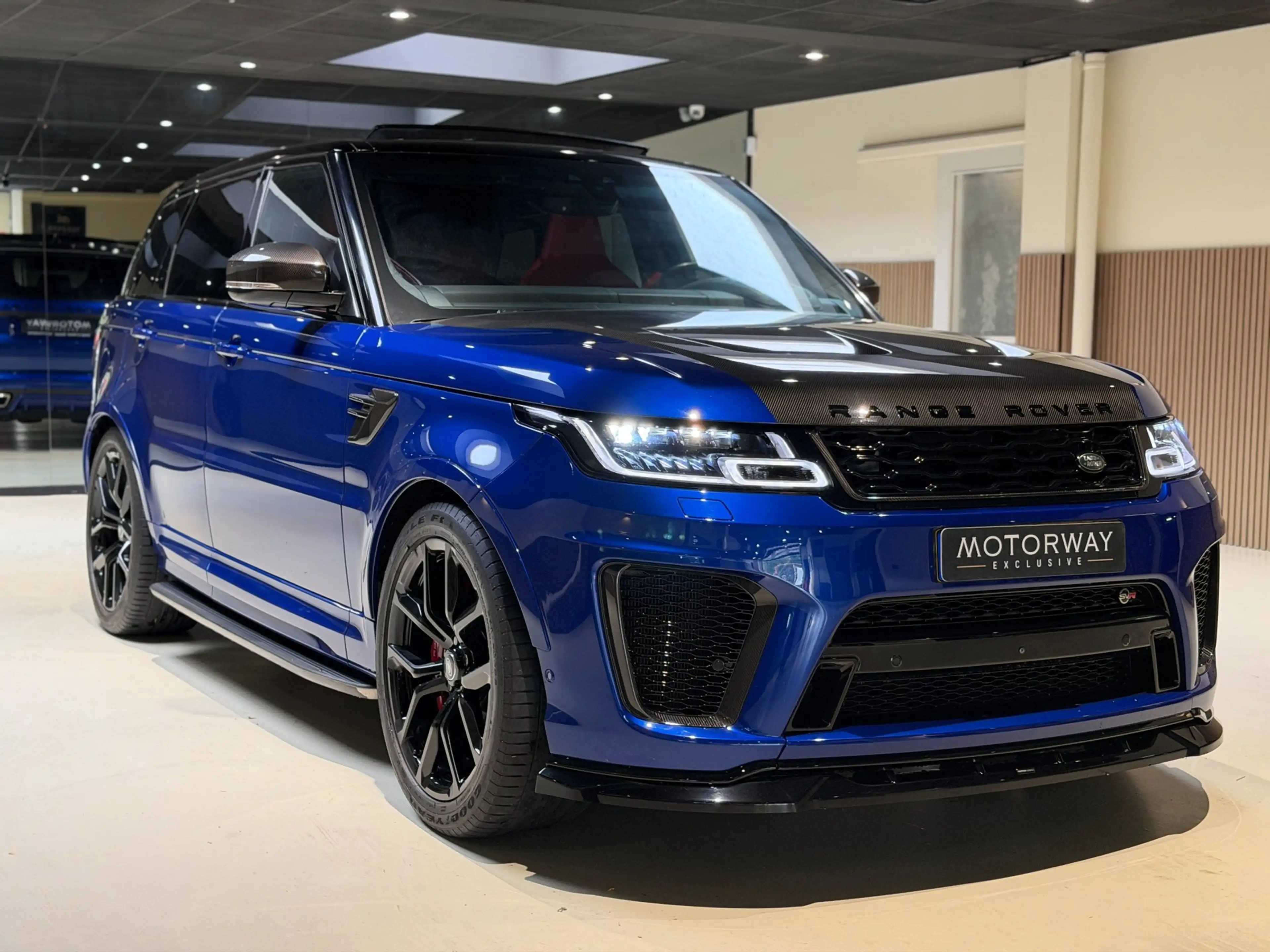 Land Rover Range Rover Sport 5.0 V8 SC SVR|pano|360|Merdian|HUD|Alcantara hemel — photo 10