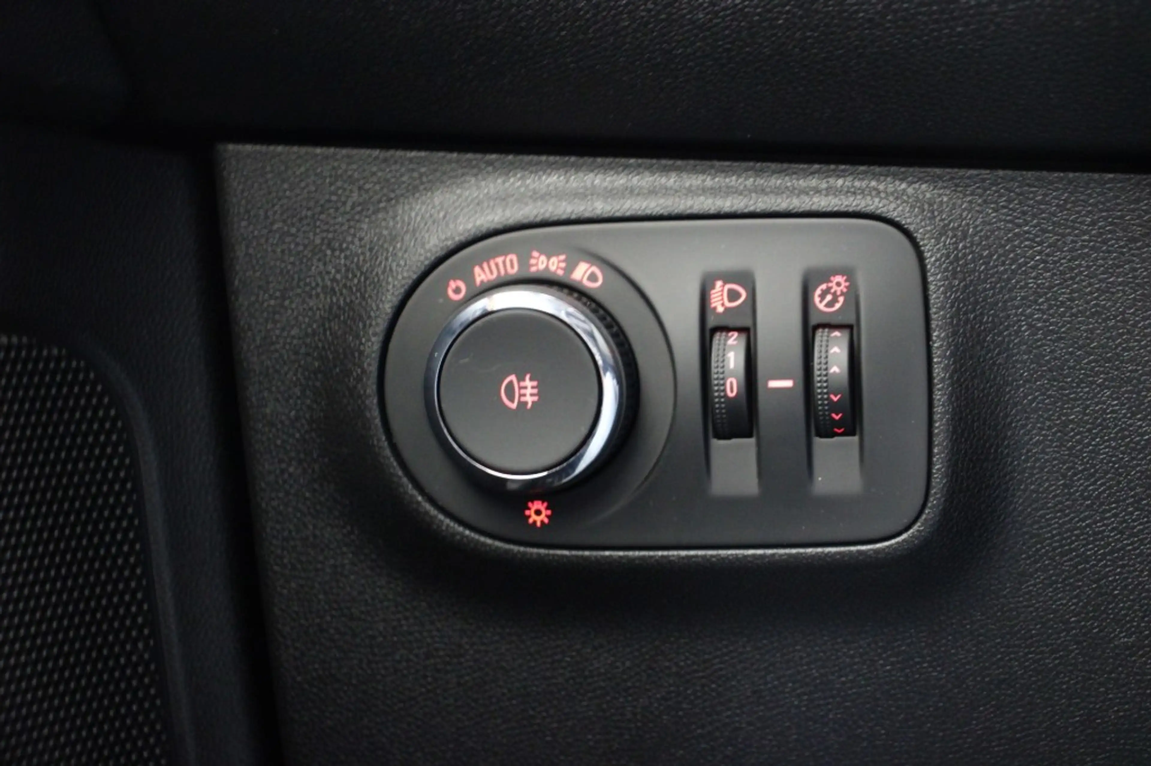 Opel Adam 1.0 Turbo BlitZ - Carplay, Cruise, Stoel/Stuur ver — photo 30