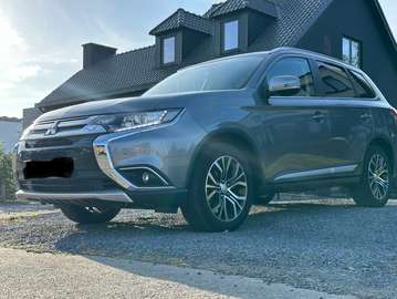 Outlander 2.2 DI-D 4WD *Slechts 33000 km*7plaatsen*Camera*GPS*