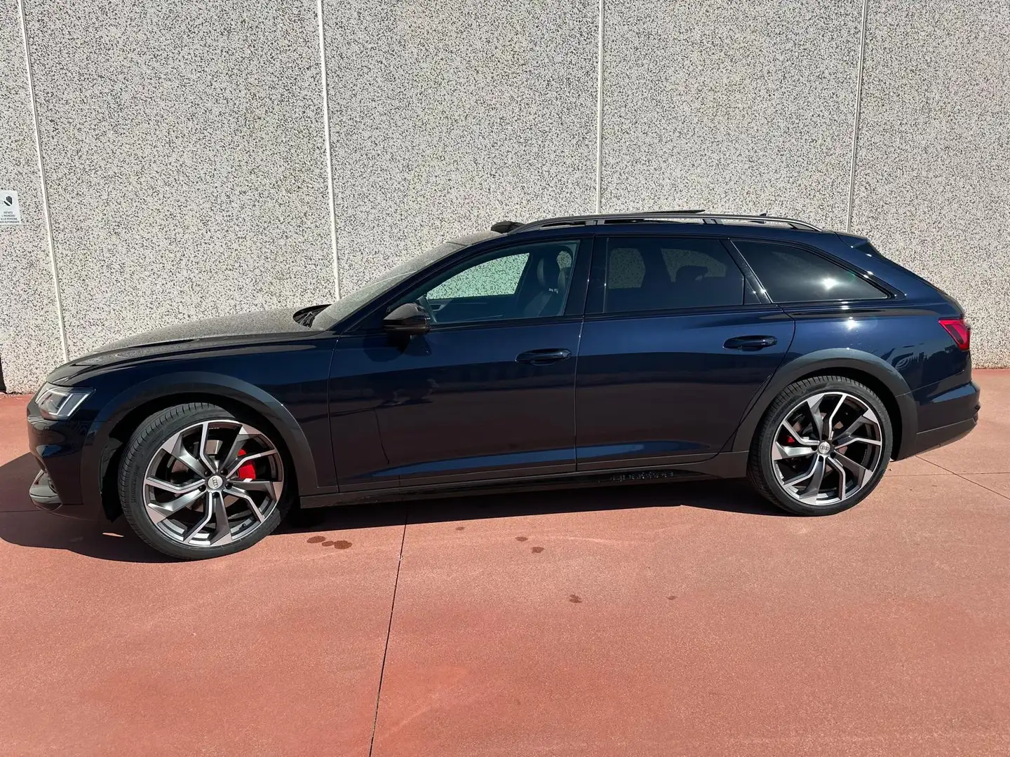 Audi A6 A6 all road V6  anno 2024 180 kw ( 245 cv ) full Blu/Azzurro - 2