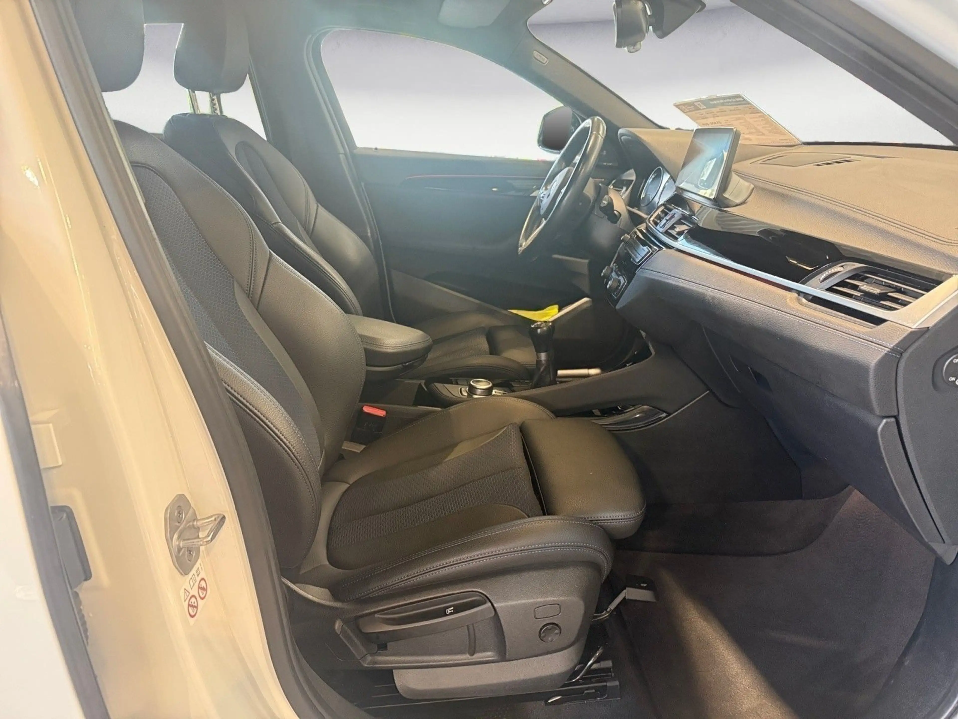 BMW X2 sDrive18d M Sport Klimaaut. Head-Up PDC — photo 15