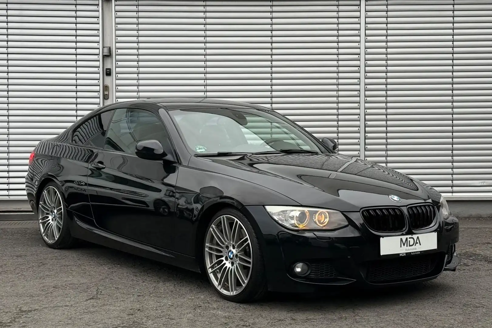 BMW 325 i xDrive Coupe XI M-SPORTPAKET/19 PERFORMANCE Schwarz - 1