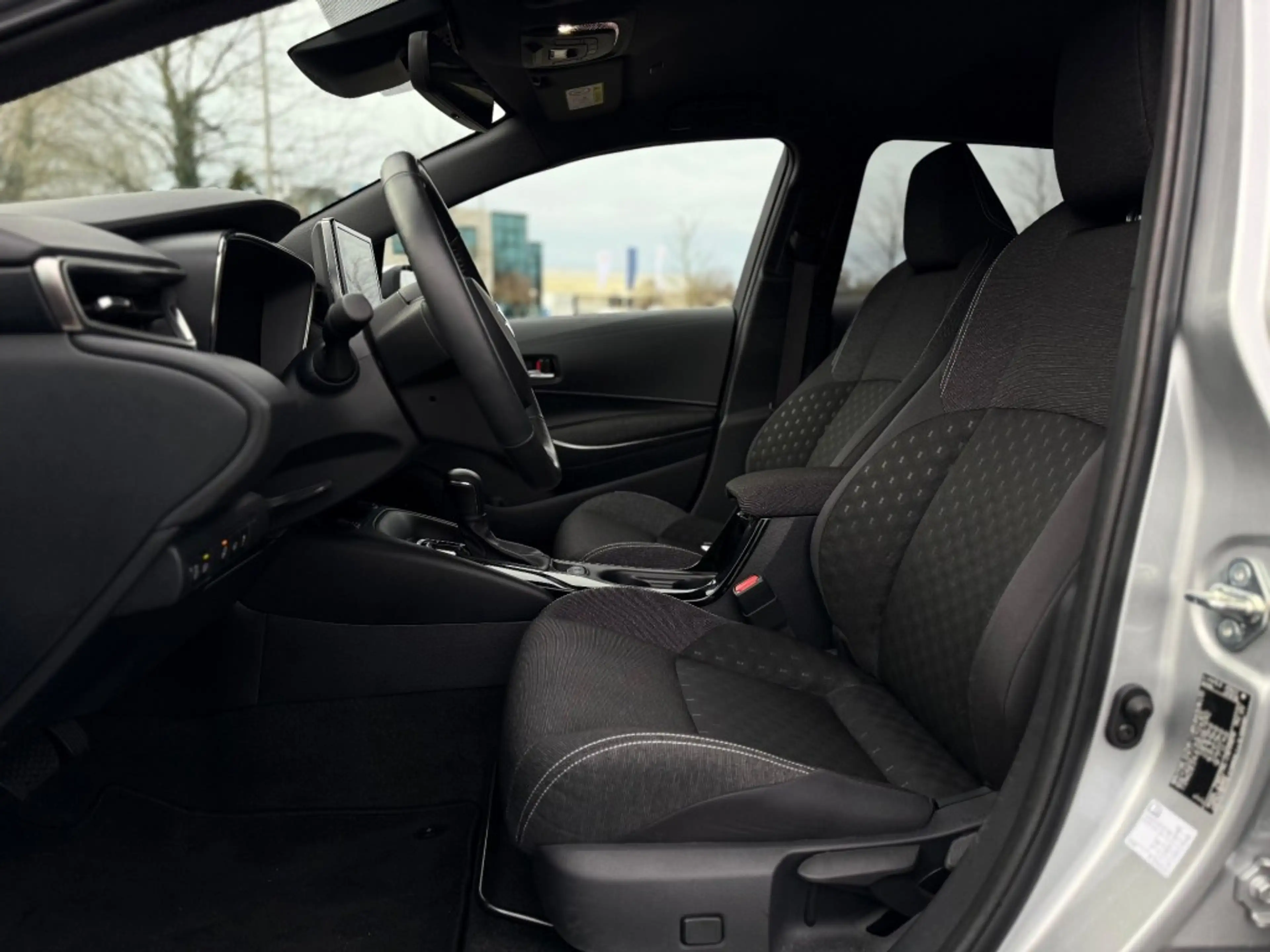 Suzuki Swace 1.8 HYBRID A/T SELECT — photo 9