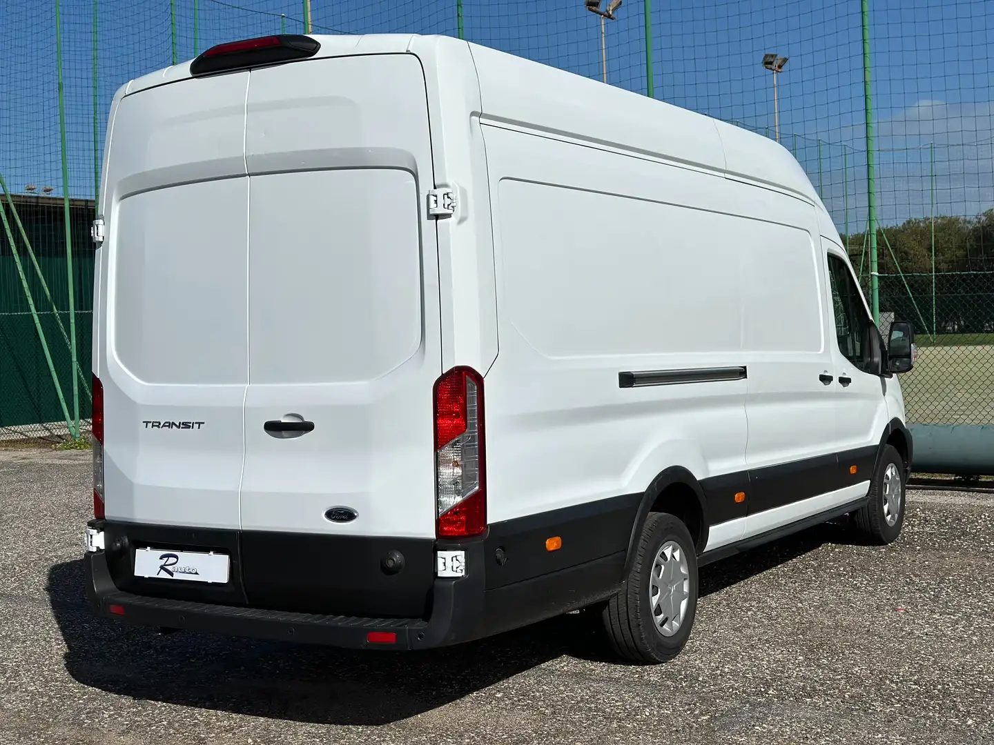 Ford Transit 350 2.0 Tdci EcoBlue 170 CV TA H3 PL L4 JUMBO Weiß - 2