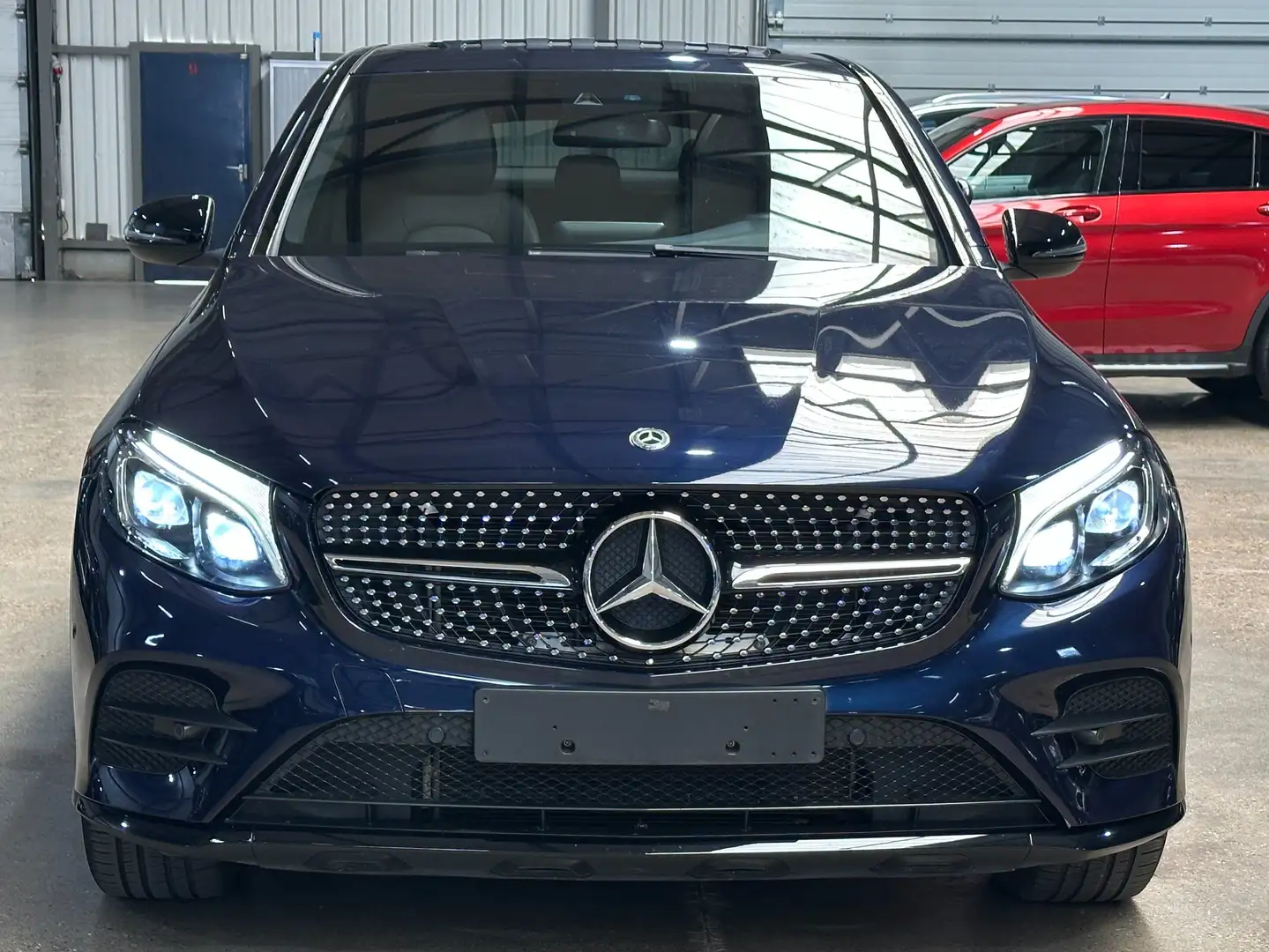 Mercedes-Benz GLC 250 d Coupé 4-Matic AMG Bleu - 2