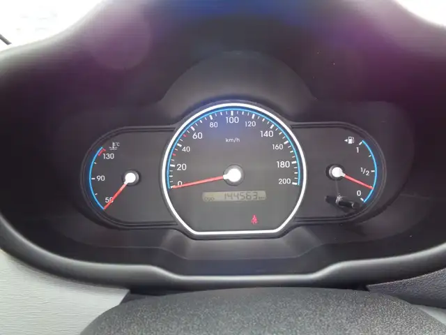 Hyundai I10 view 11