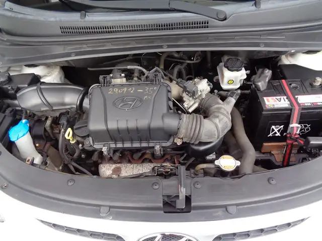 Hyundai I10 view 12
