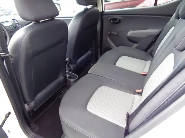 Hyundai I10 view 6