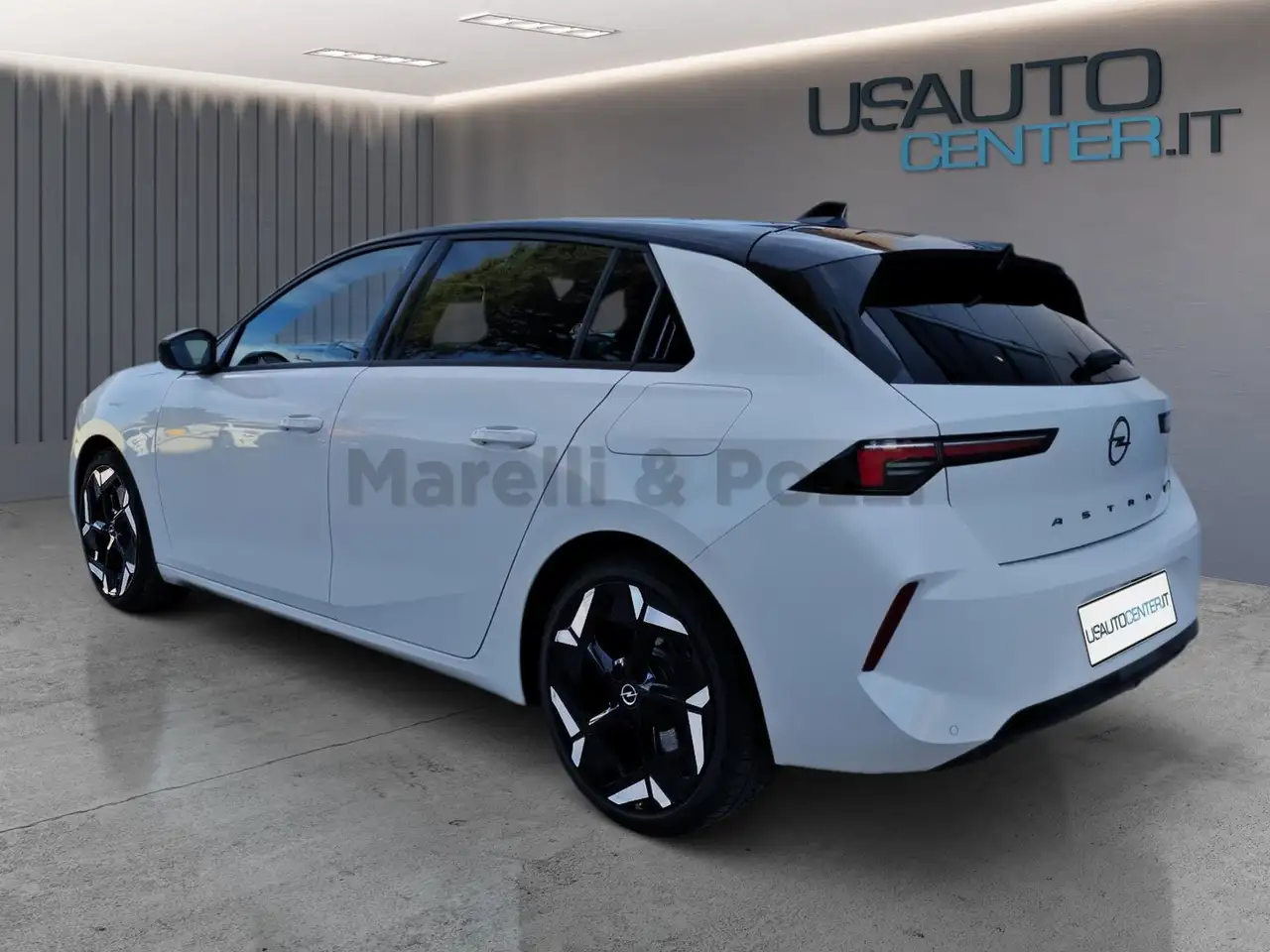 Opel Astra 1.6 225cv Hybrid GSE AT8 5