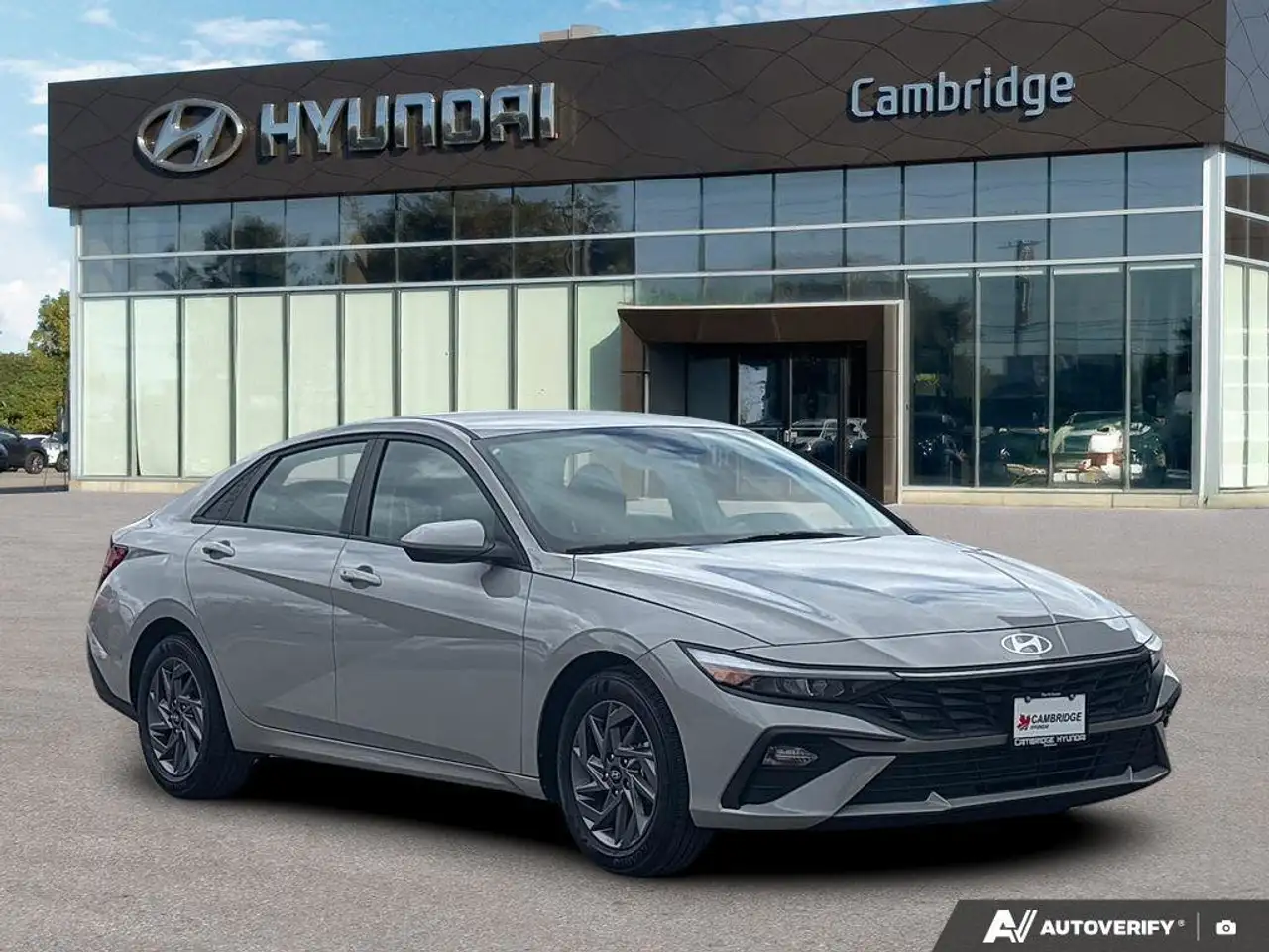 Hyundai ELANTRA снимка Hyundai ELANTRA