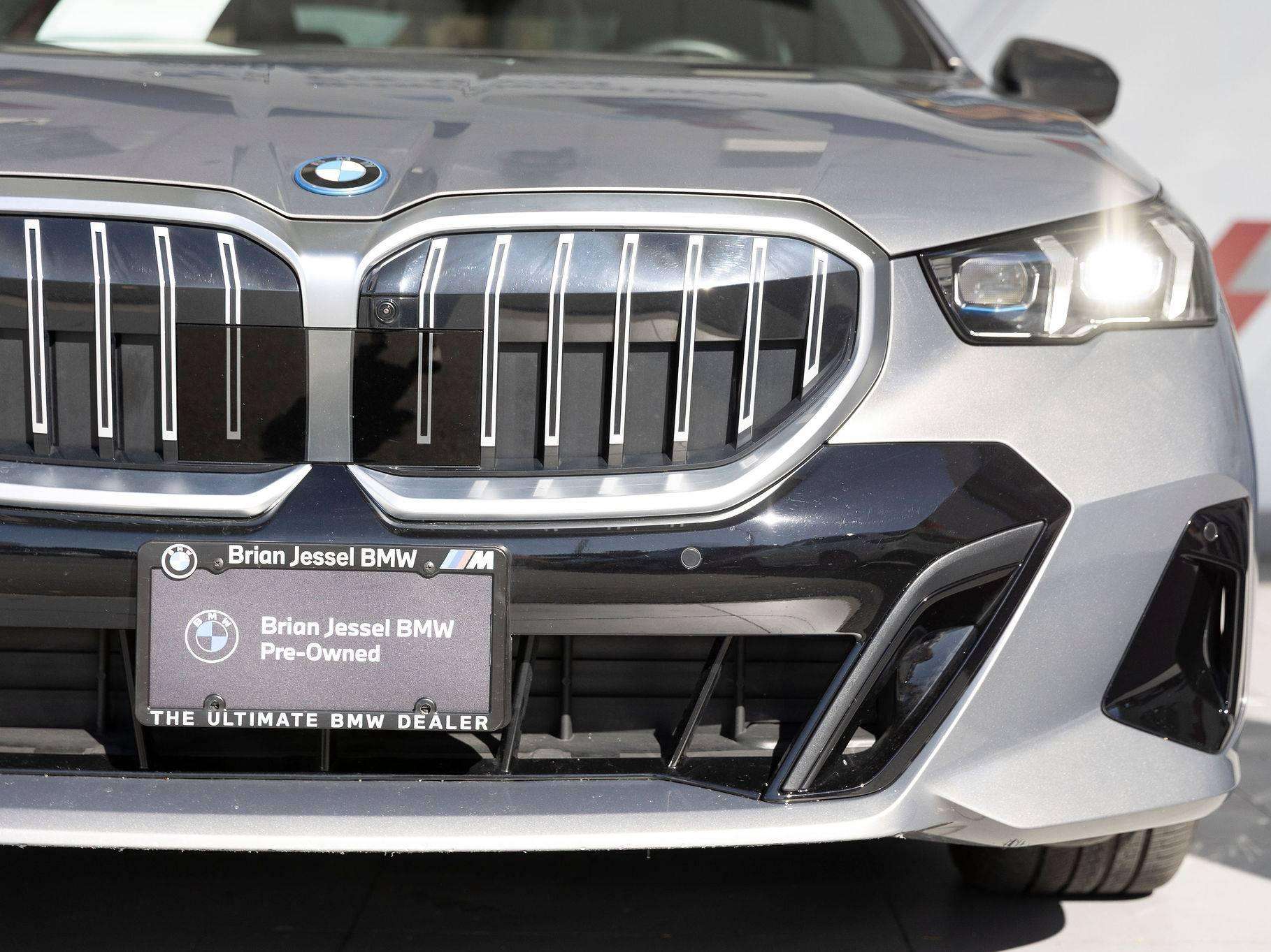 2026 BMW 5 Series Sedan