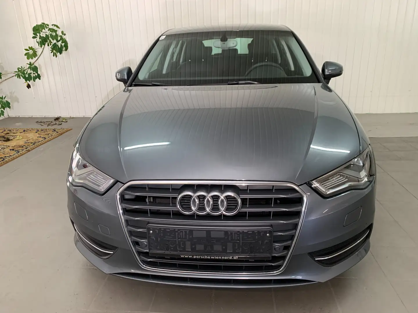 Audi A3 A3 SB Daylight 1,6 TDI Daylight Silber - 1