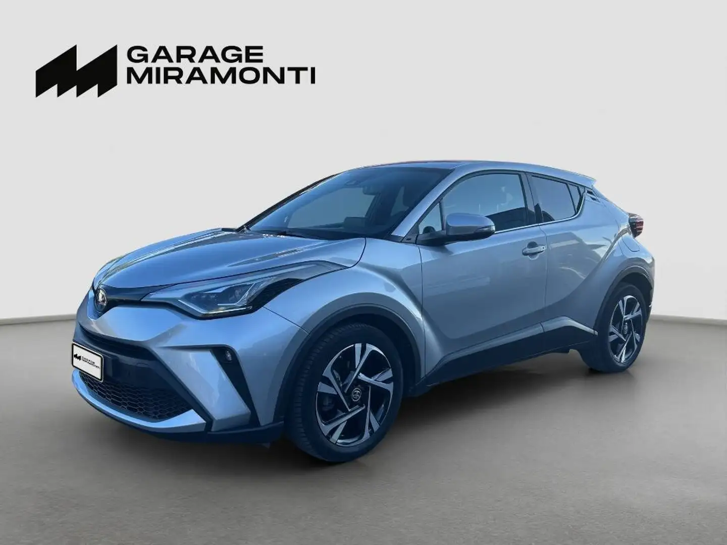 Toyota C-HR 1.8h Trend e-cvt Argent - 1