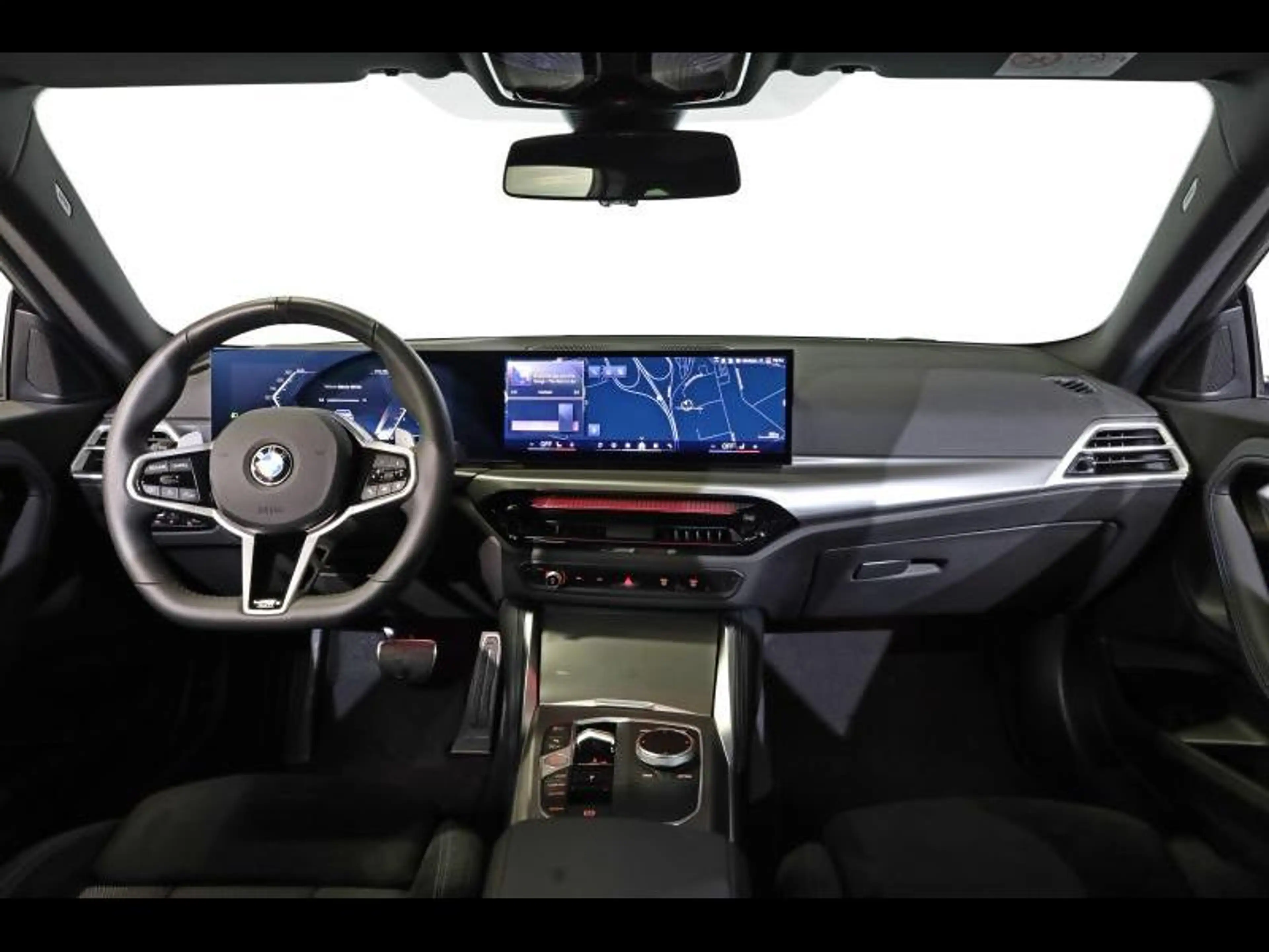 BMW 218 i Coupé Kit M Sport — photo 8