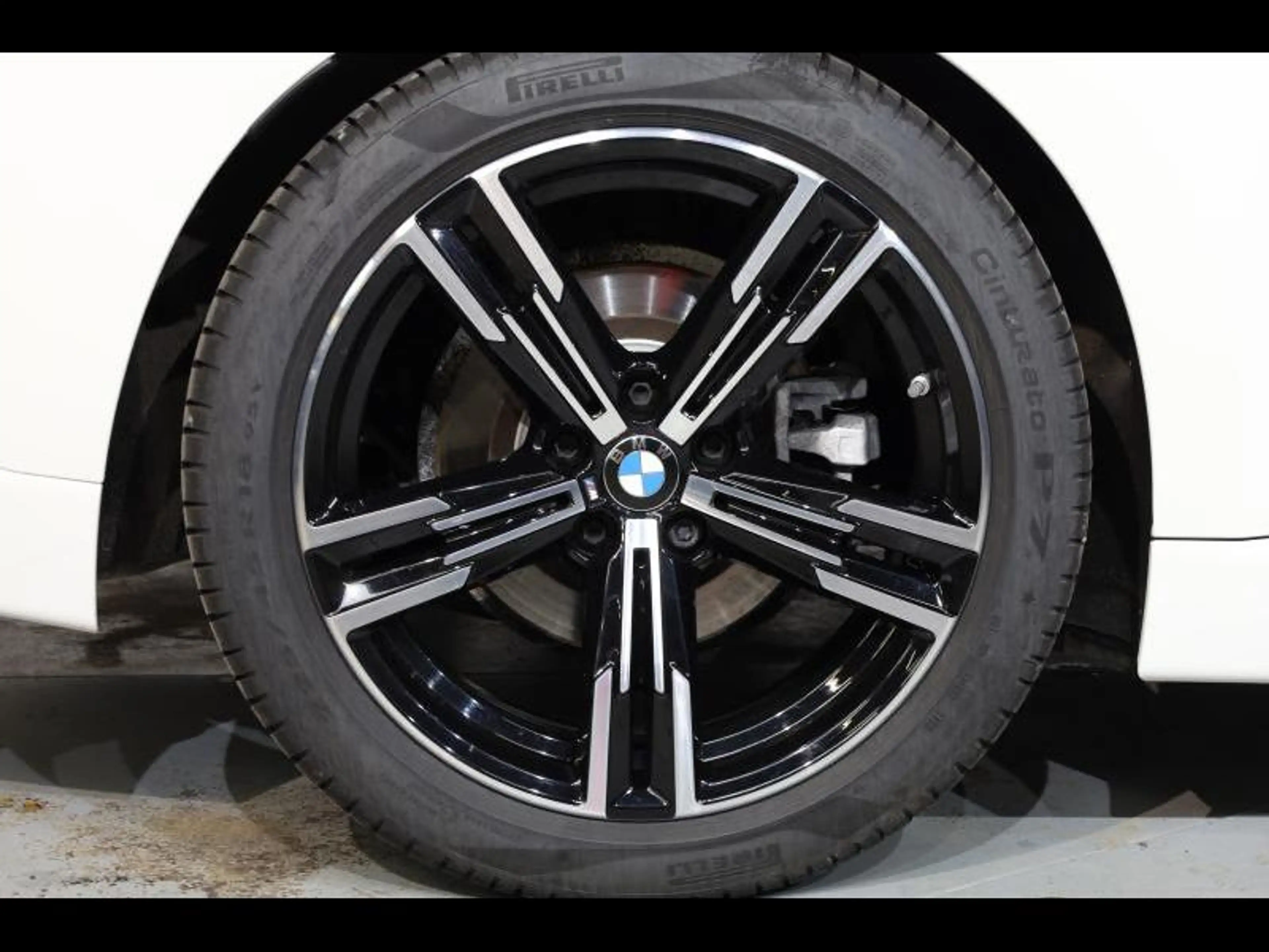 BMW 218 i Coupé Kit M Sport — photo 9