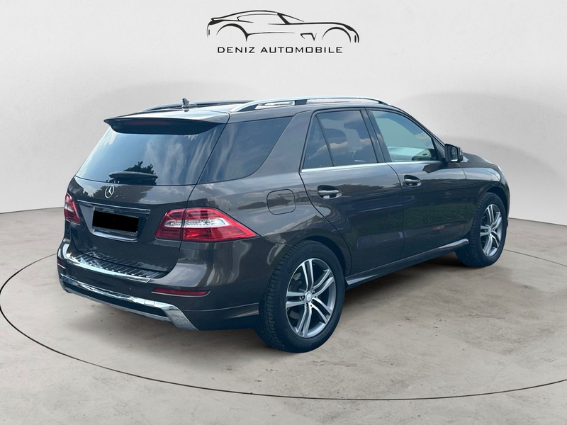 Mercedes-Benz ML 350 CDI BlueTec 4Matic AMG Line — photo 7