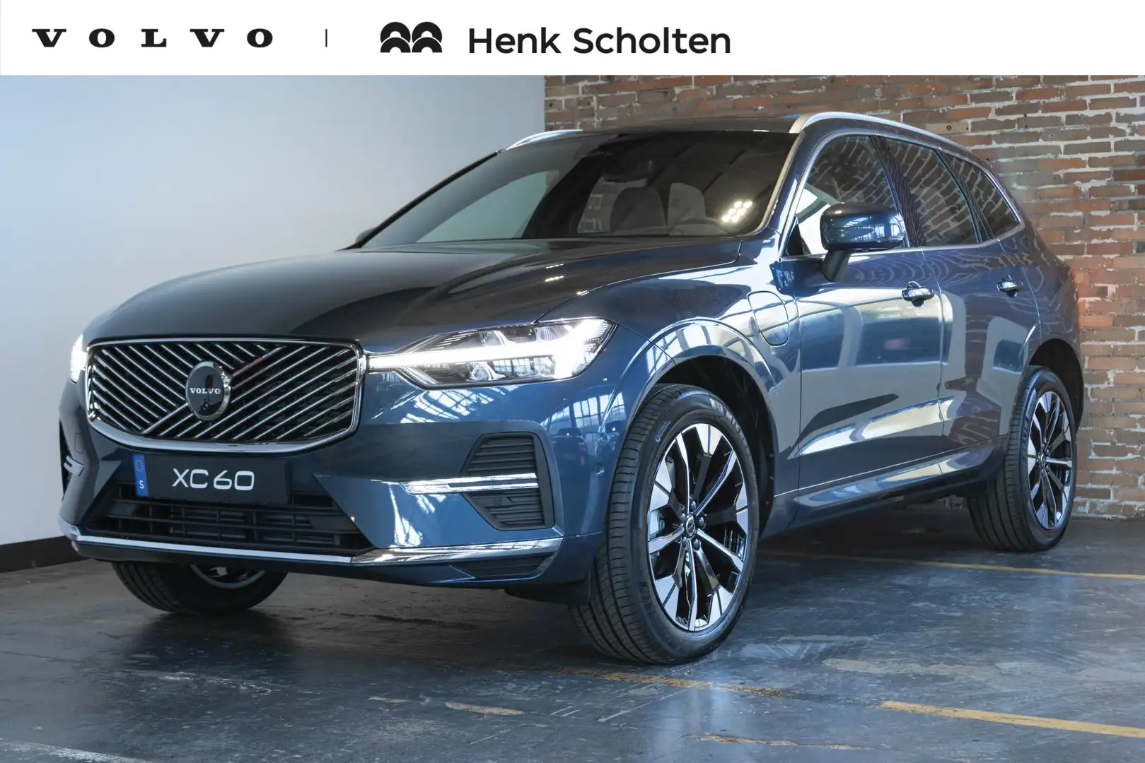 Volvo XC60 2.0 T6 Plug-in hybrid AWD Plus Bright | Luchtverin Bleu - 1