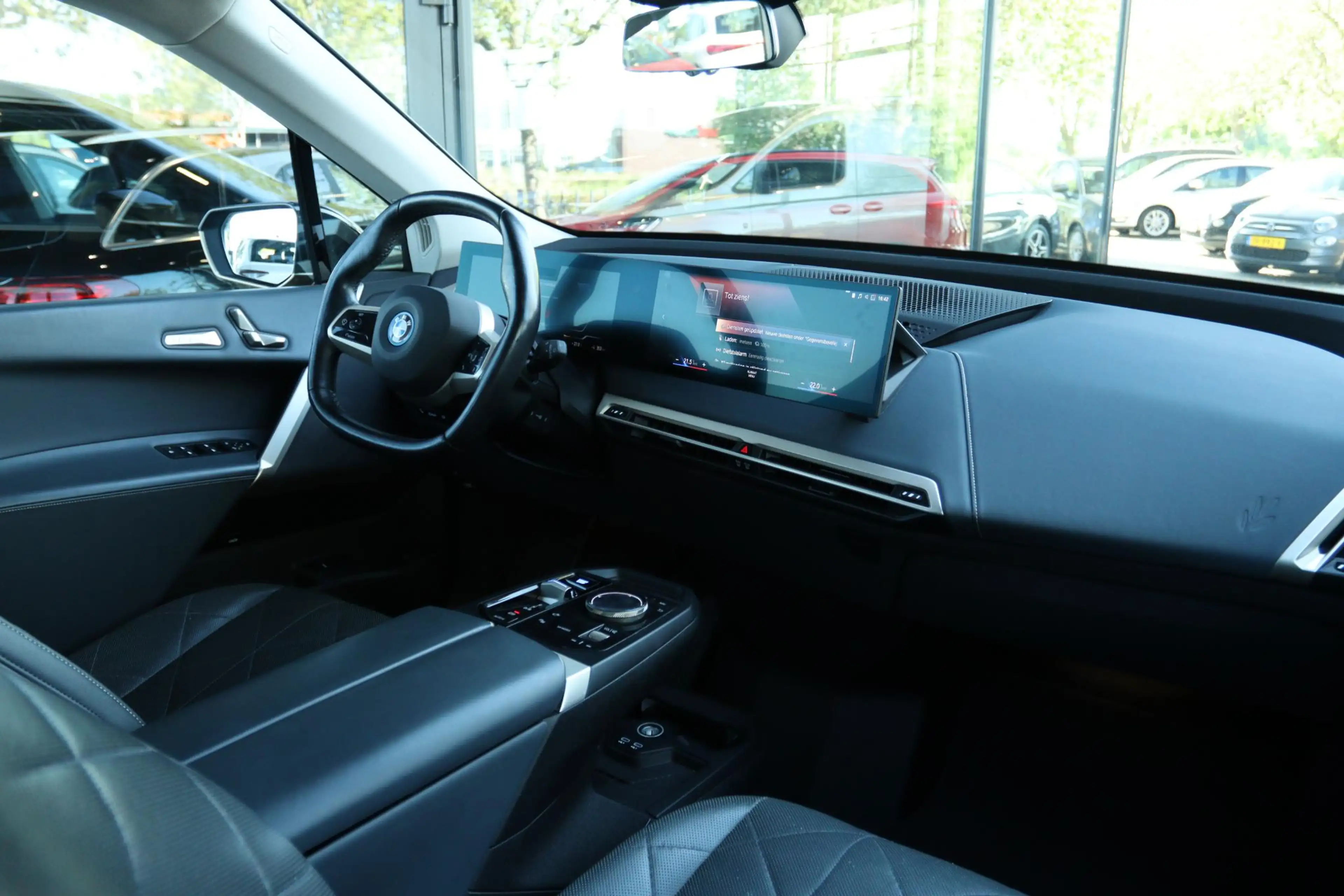 BMW iX XDRIVE HIGH EXECUTIVE 77KWH SOH 99.4% | CARPLAY | — photo 15
