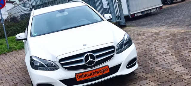 Mercedes-Benz E 300 E 300 BlueTec (212.227) Automatik EURO 6