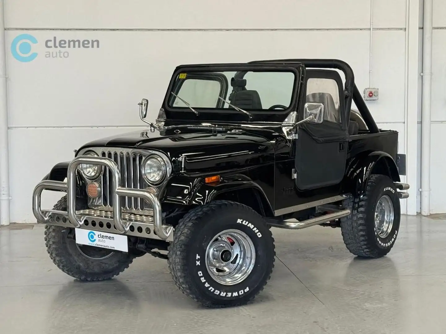 Jeep Wrangler CJ-7 5.9 V8 Schwarz - 1