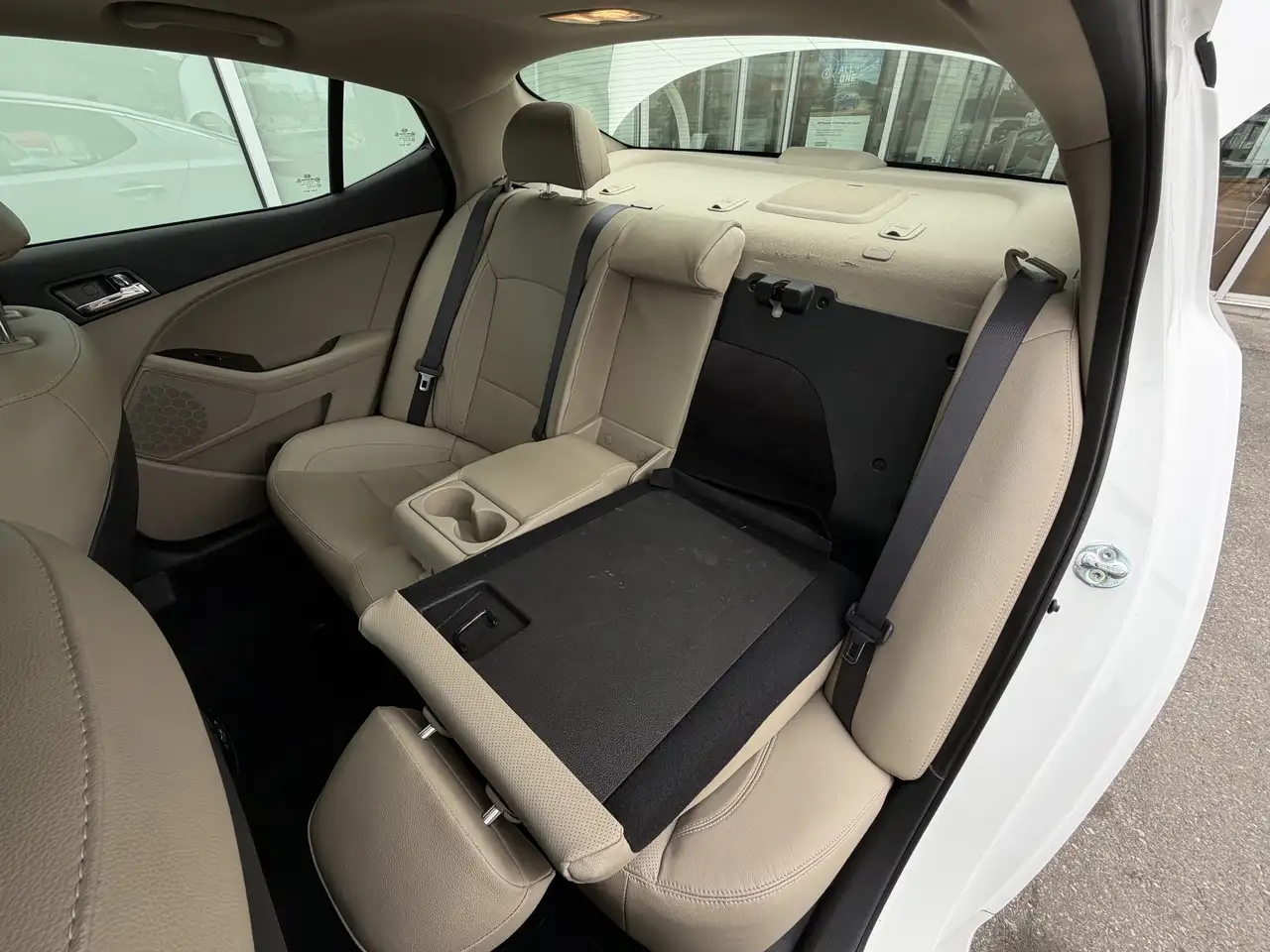 Kia Optima снимка Kia Optima