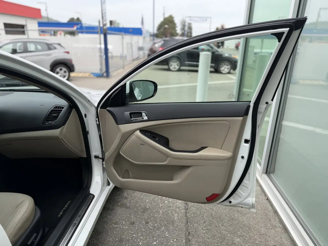 Kia Optima снимка Kia Optima