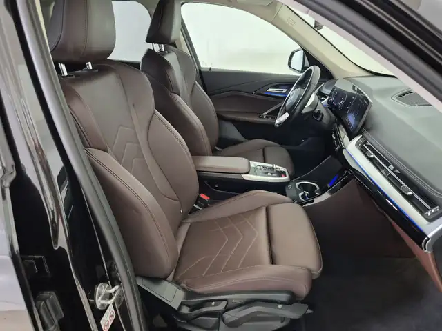 BMW X1 view 11