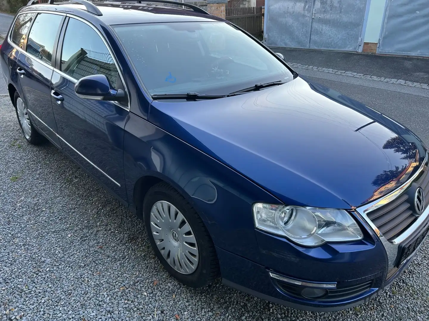 Volkswagen Passat Variant 2,0TDI  Comfortline Blau - 2