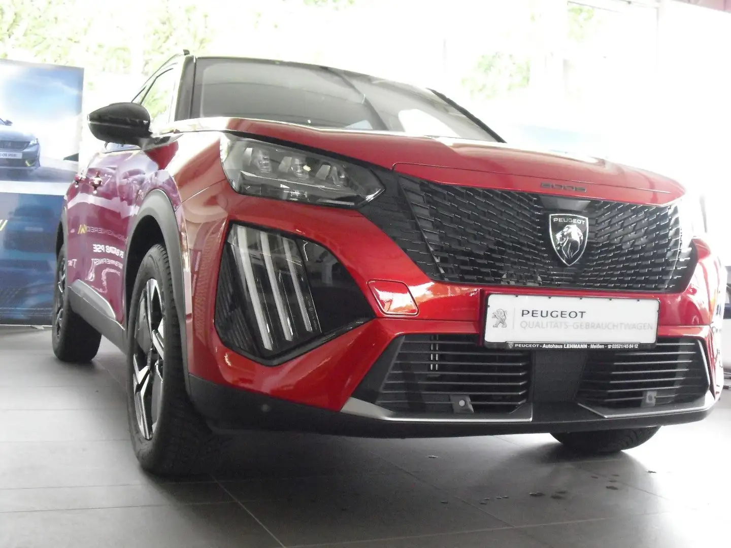 Peugeot 2008 GT*Pano-Dach*SHZ*Automatik*AGR-Sitze*AHZV* Rouge - 2