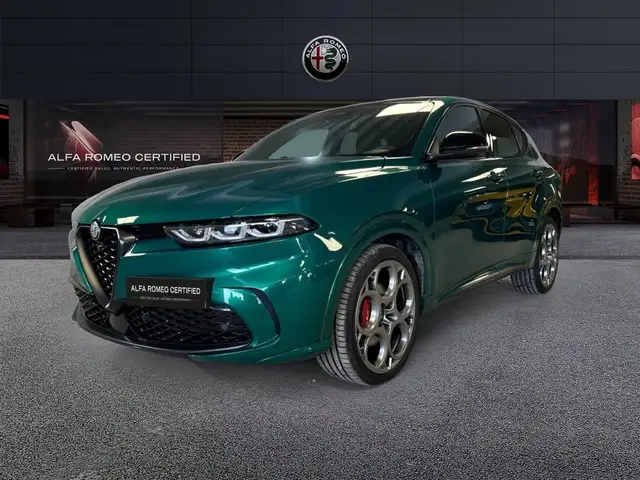 Alfa Romeo Tonale 1.5 160cv Hybrid TCT7 Tributo Italiano
