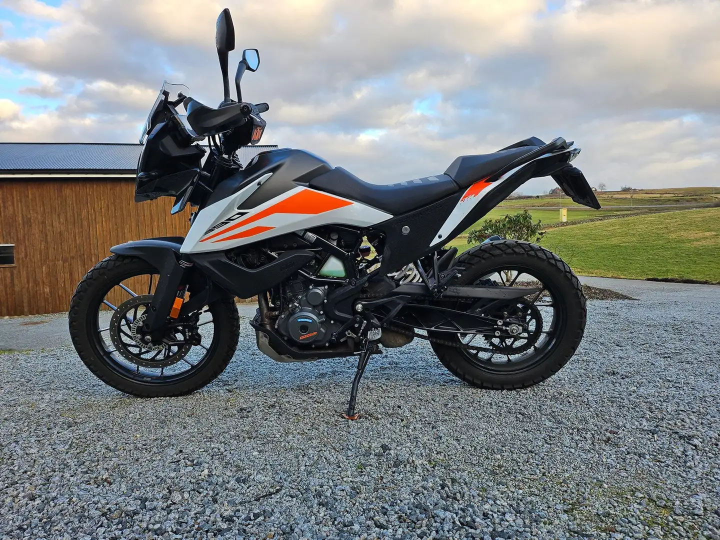 KTM 390 Duke Alb - 2