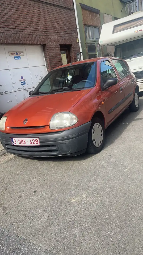 Renault Clio 1.2 Oranžová - 1