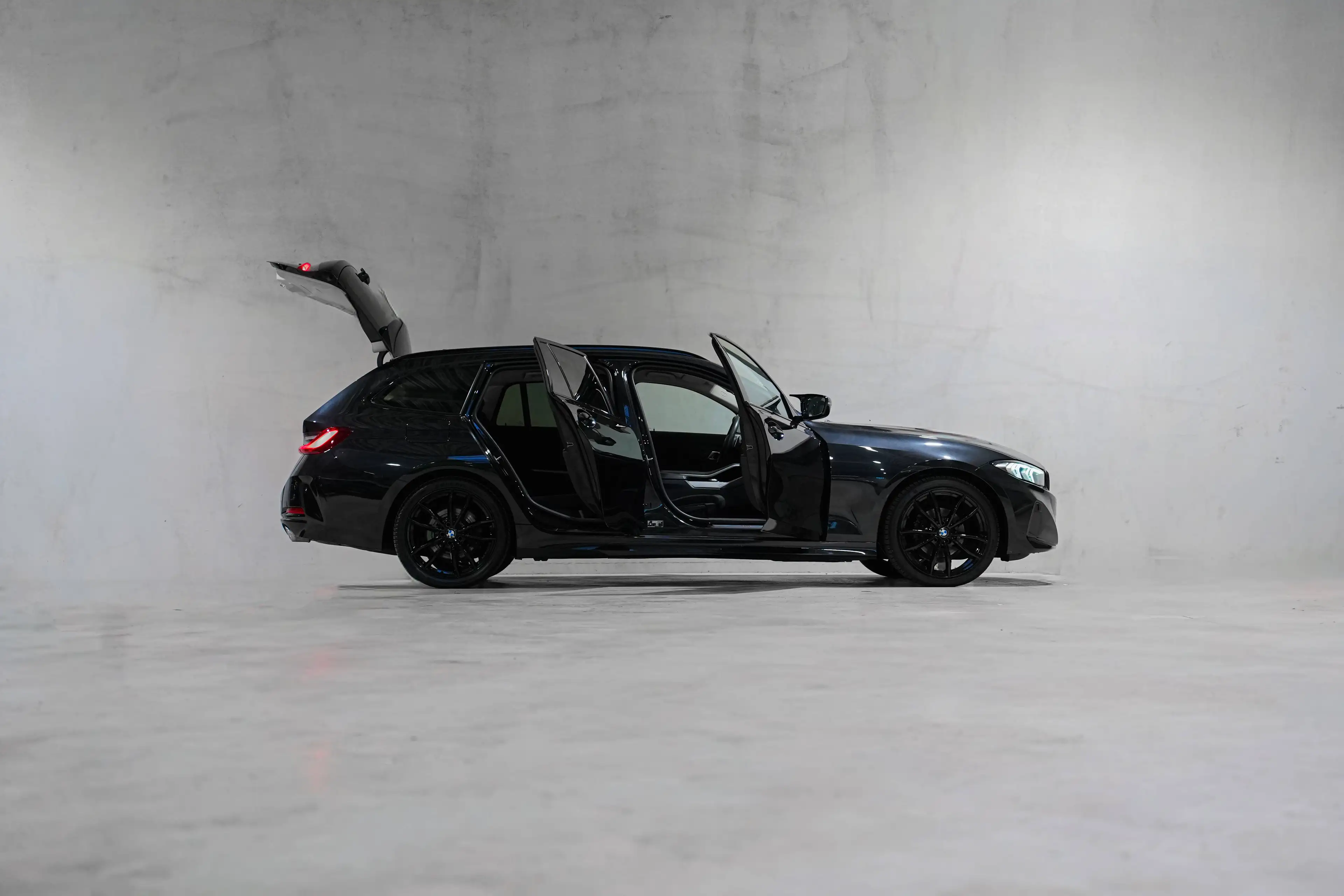 BMW 316 ✖ 19' PACK M | FACELIFT | APPLE CARPLAY | FULL BLACK | TVA ✔ — photo 6