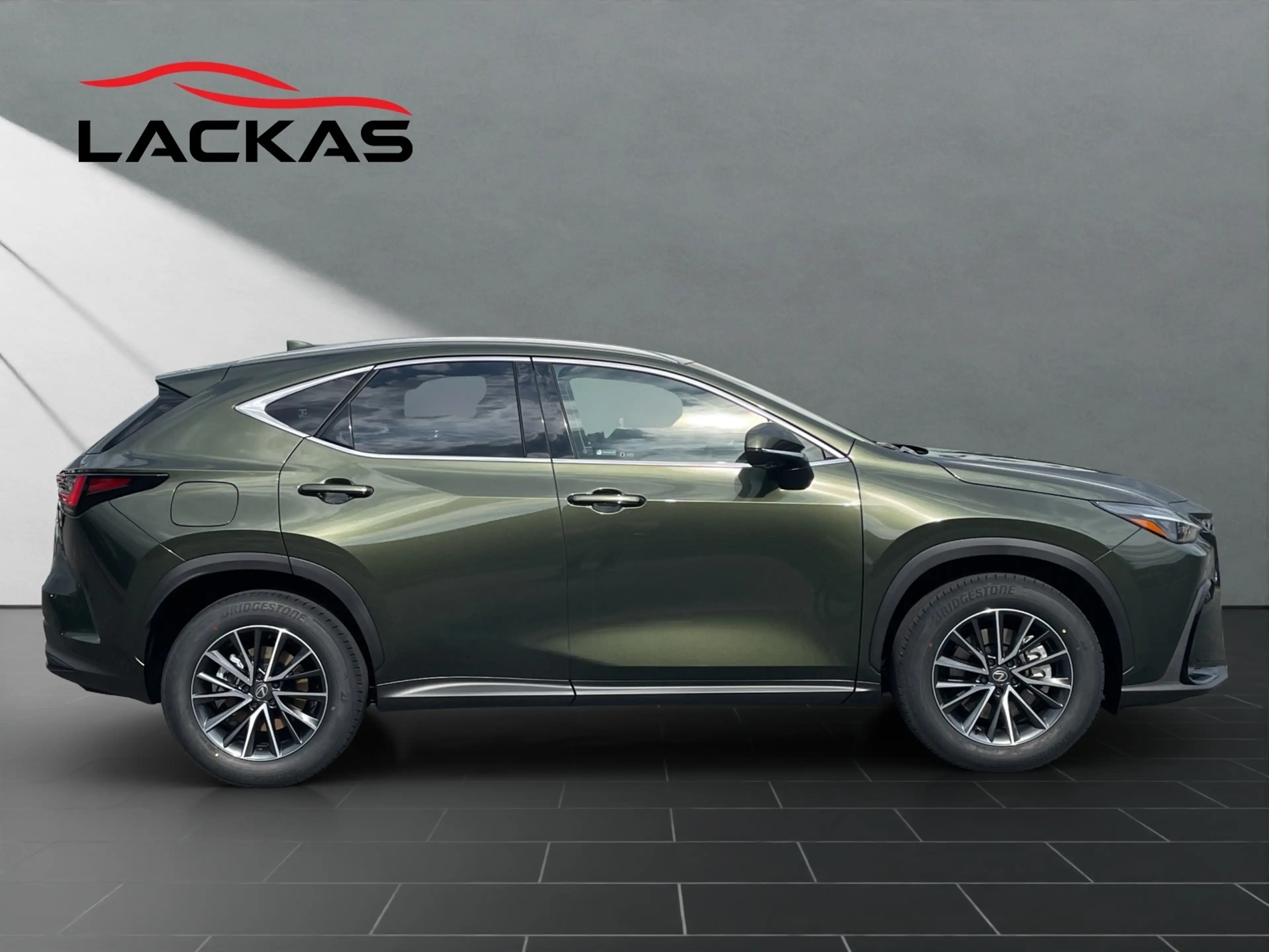 Lexus NX 450h+ +4x4+Business+SITZ-BEL+AMBIENTEL+ SOFORT — photo 6