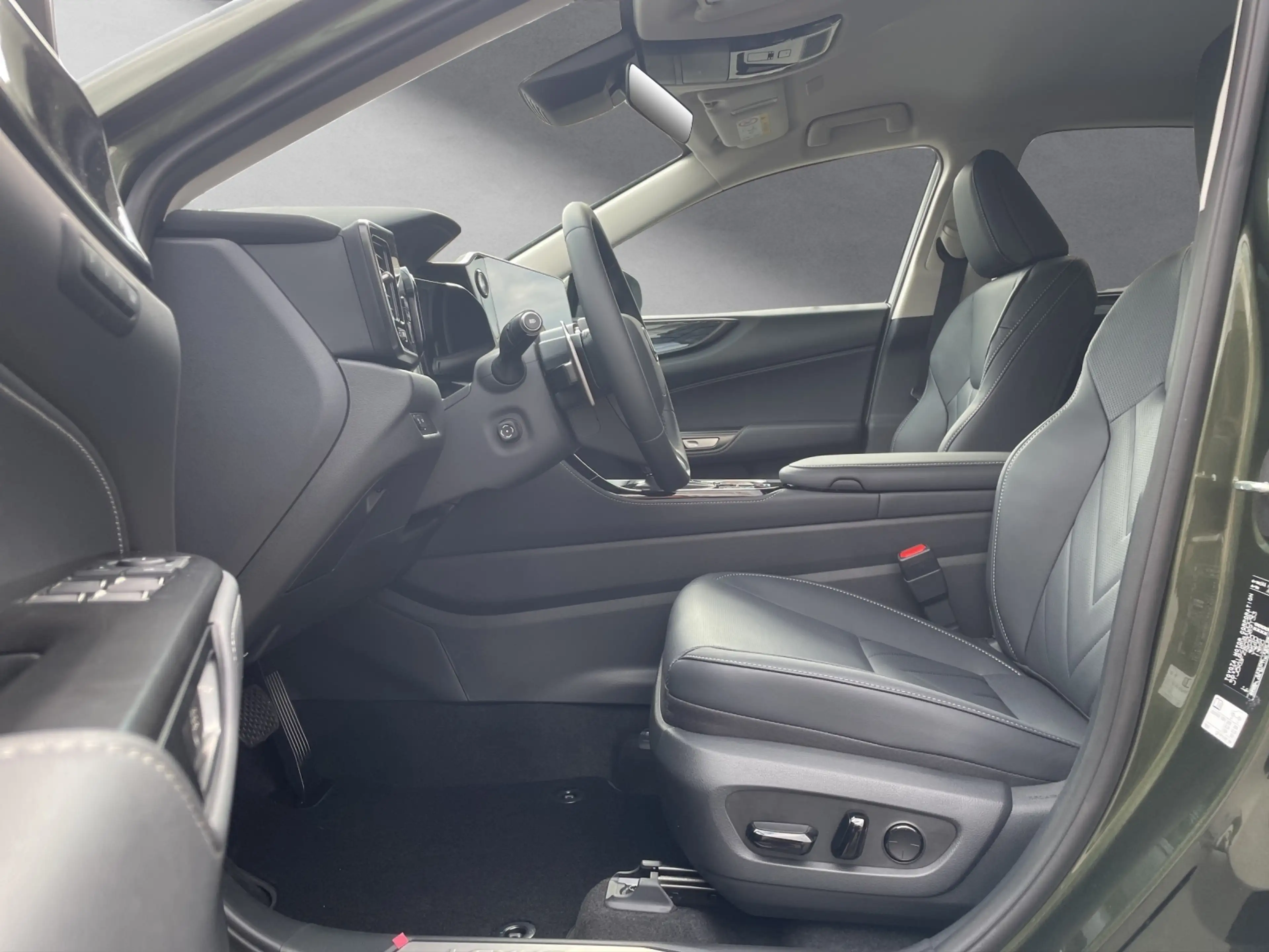 Lexus NX 450h+ +4x4+Business+SITZ-BEL+AMBIENTEL+ SOFORT — photo 9