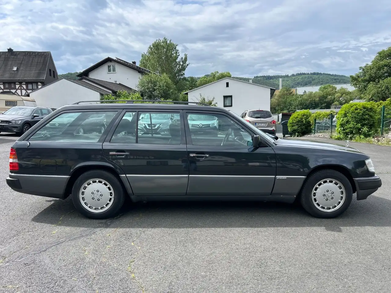 Mercedes-Benz E 220 220 TE W124 OLDTIMER*TÜV NEU*SCHIEBEDACH*AHK, foto 7