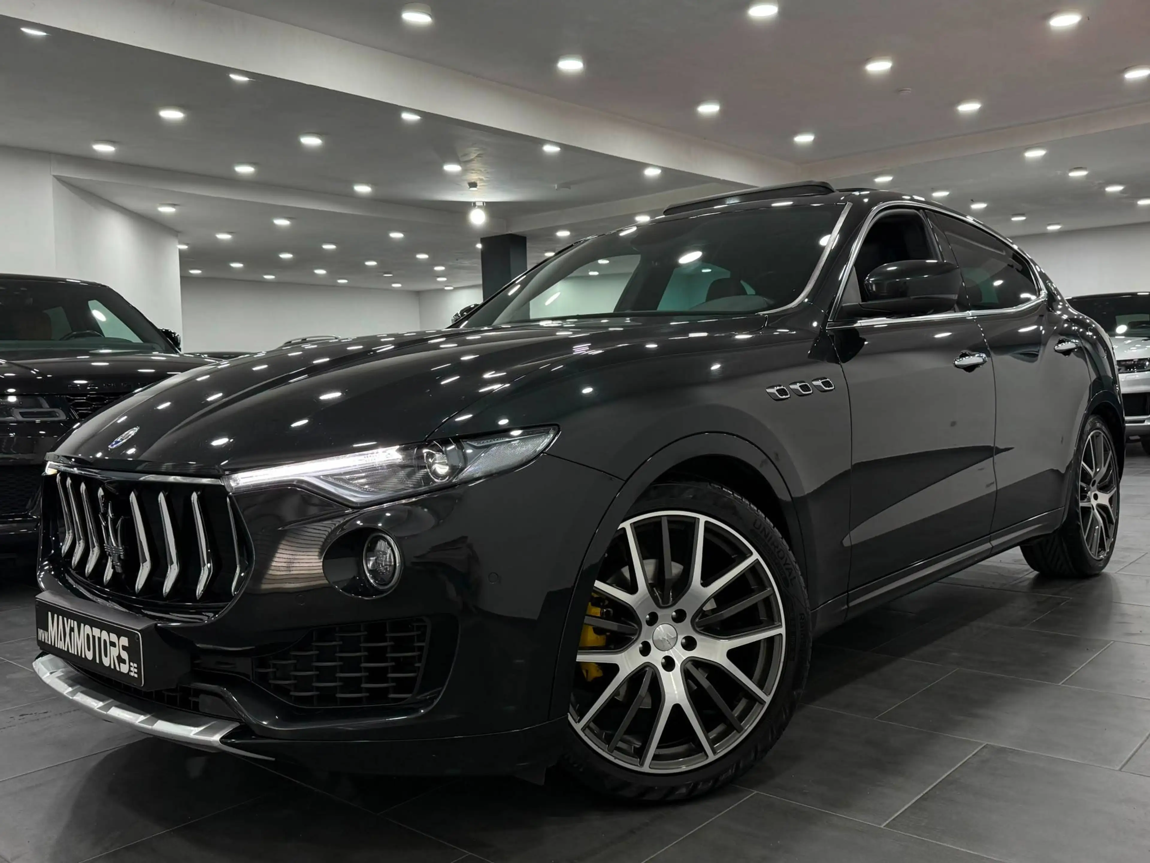 Maserati Levante 3.0D V6 Turbo 1owner Full Service Full Option Pano Carpass Belgian Car