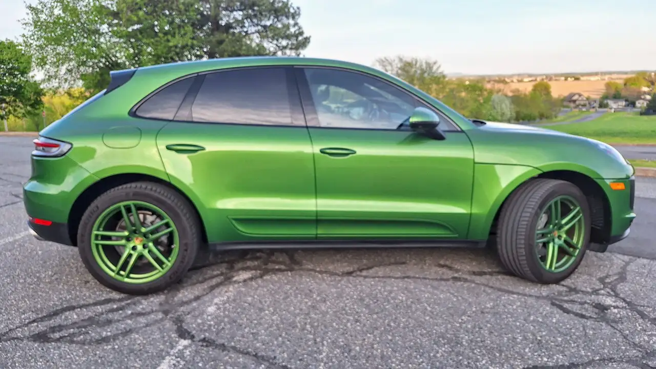 Porsche Macan снимка Porsche Macan