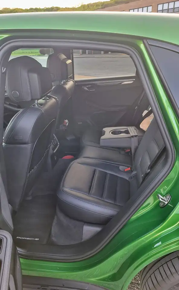 Porsche Macan снимка Porsche Macan