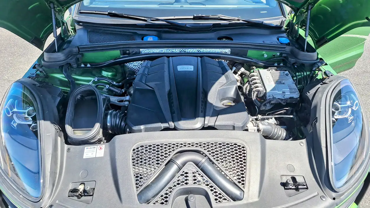 Porsche Macan снимка Porsche Macan