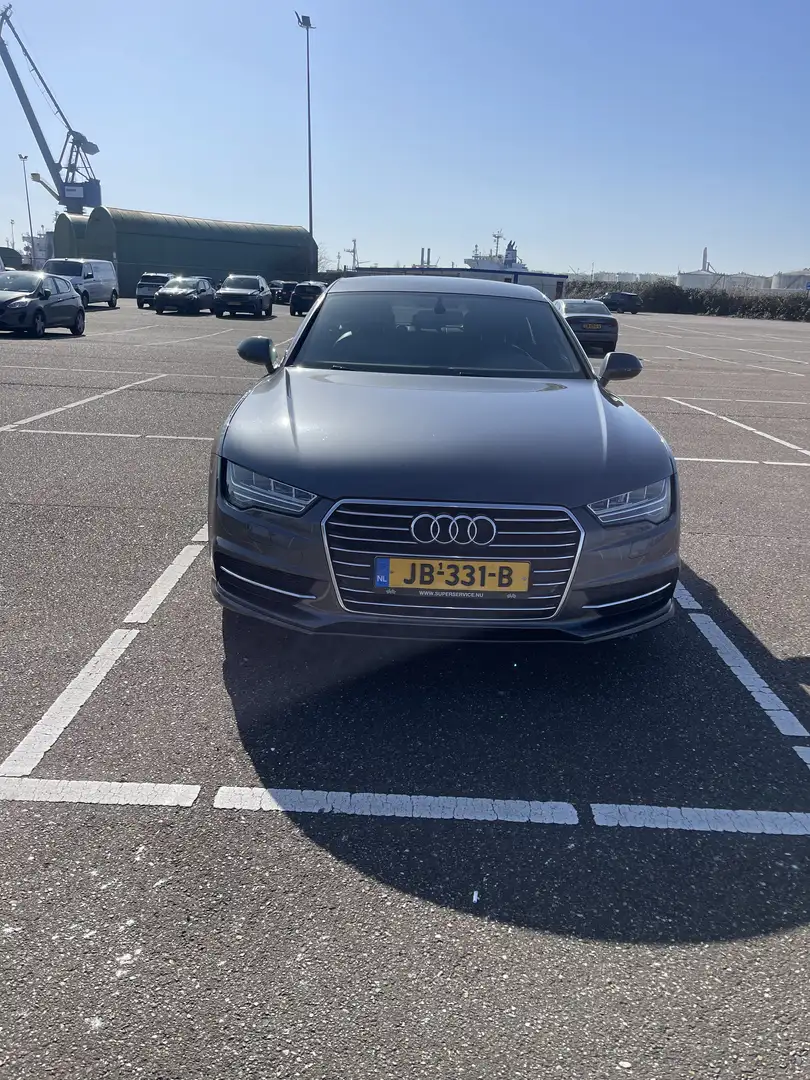 Audi A7 S-line - 1